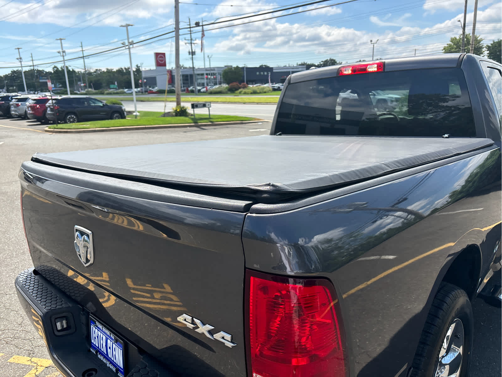 2019 RAM 1500 Classic Express Quad Cab 4x4 6'4" Box