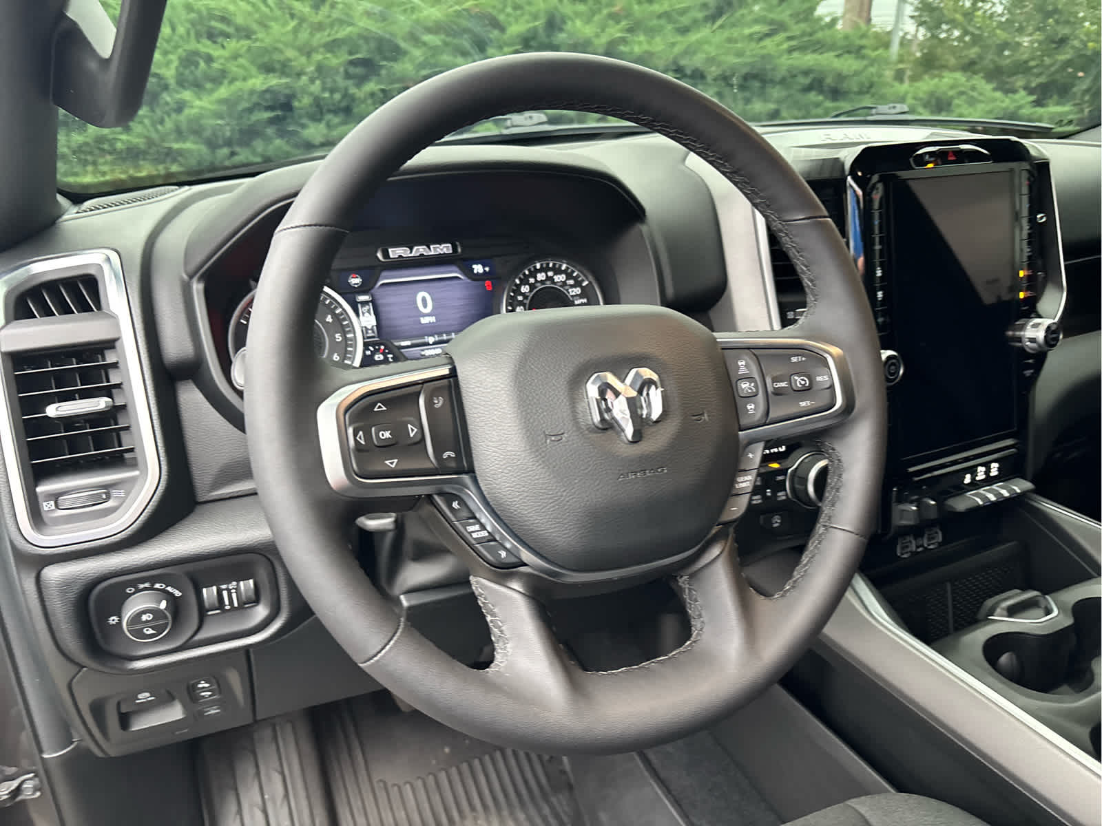 2026 RAM 1500 Big Horn Crew Cab 4x4 5'7" Box