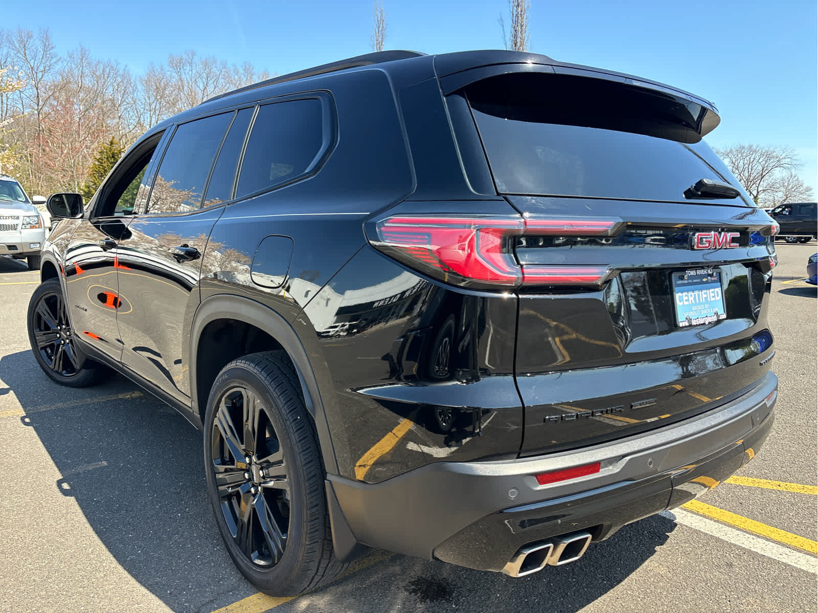 2024 GMC Acadia Elevation