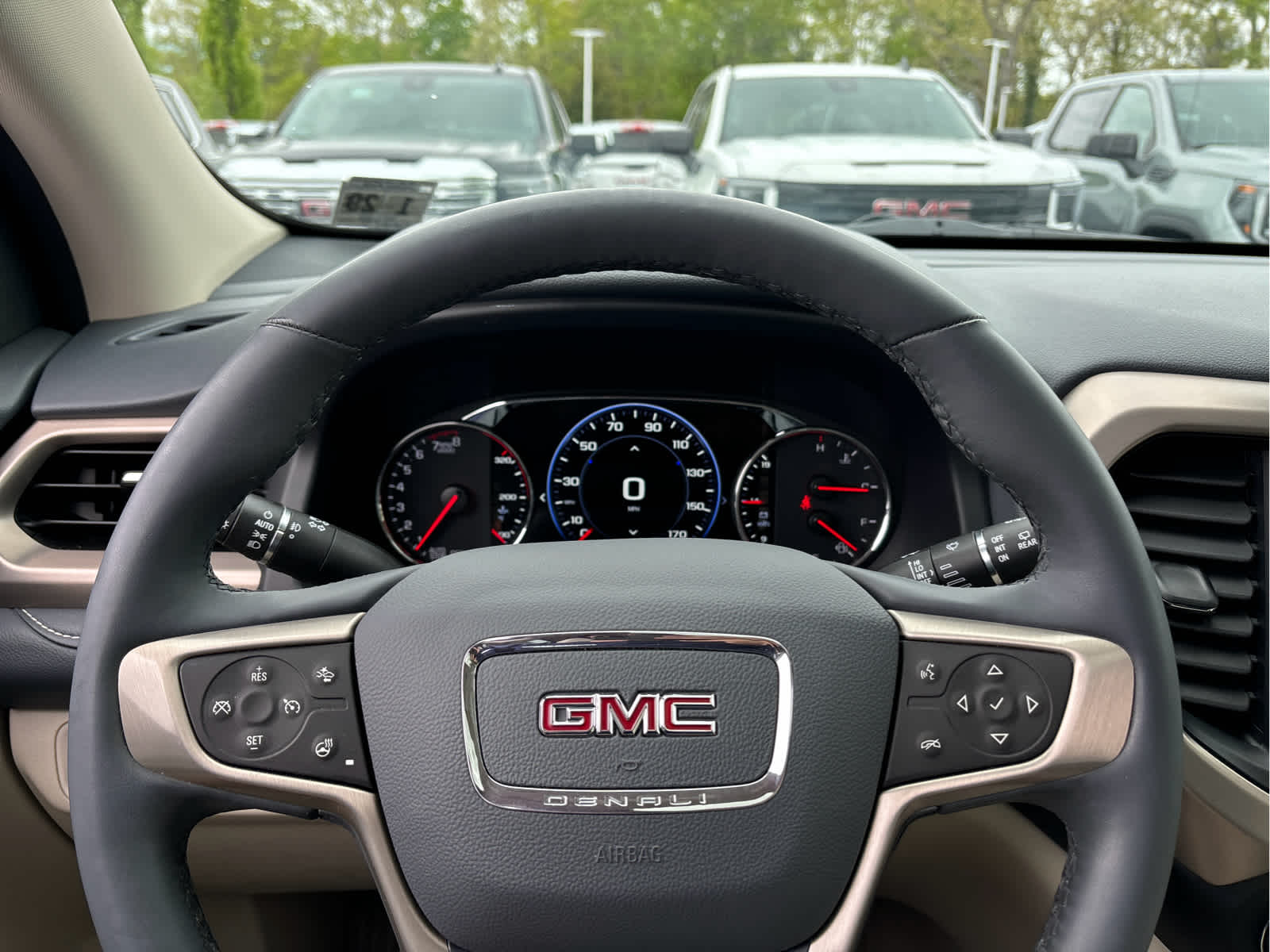2023 GMC Acadia Denali