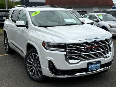 2023 GMC Acadia Denali