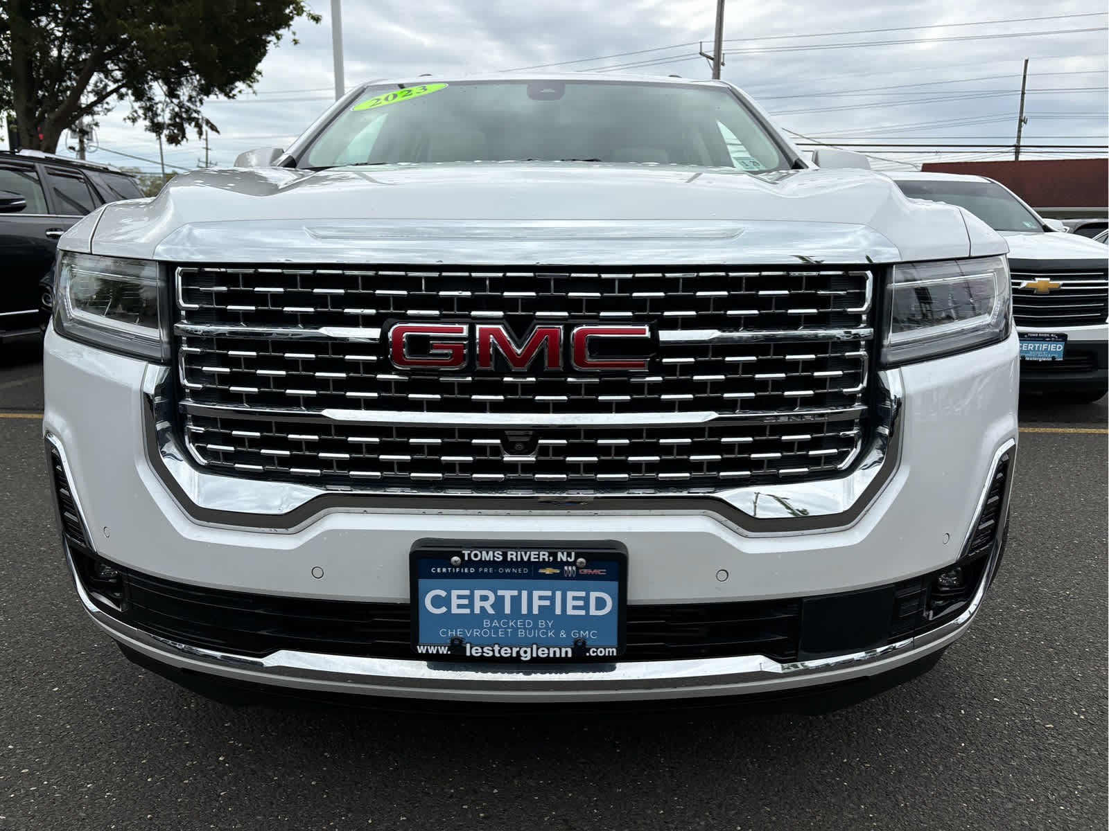 2023 GMC Acadia Denali