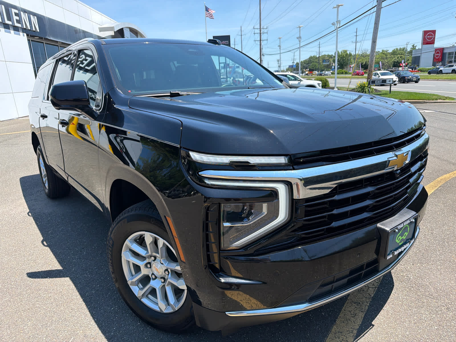 2025 Chevrolet Suburban LS