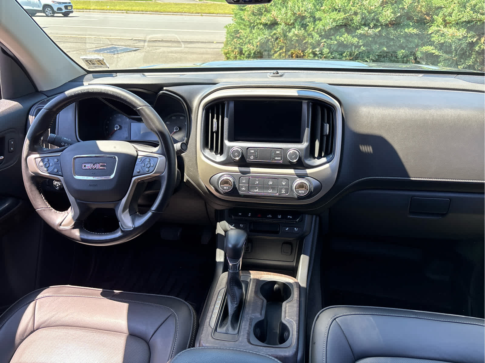 2022 GMC Canyon Denali