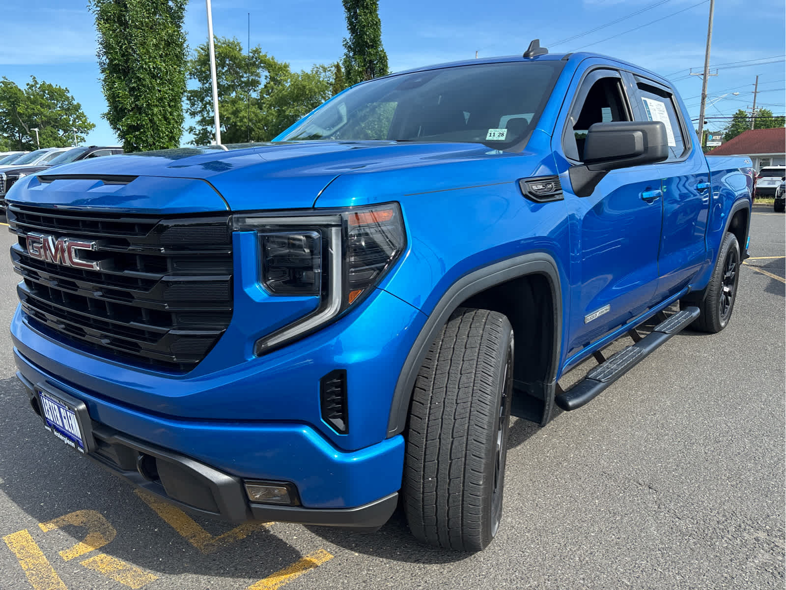 2024 GMC Sierra 1500 Elevation