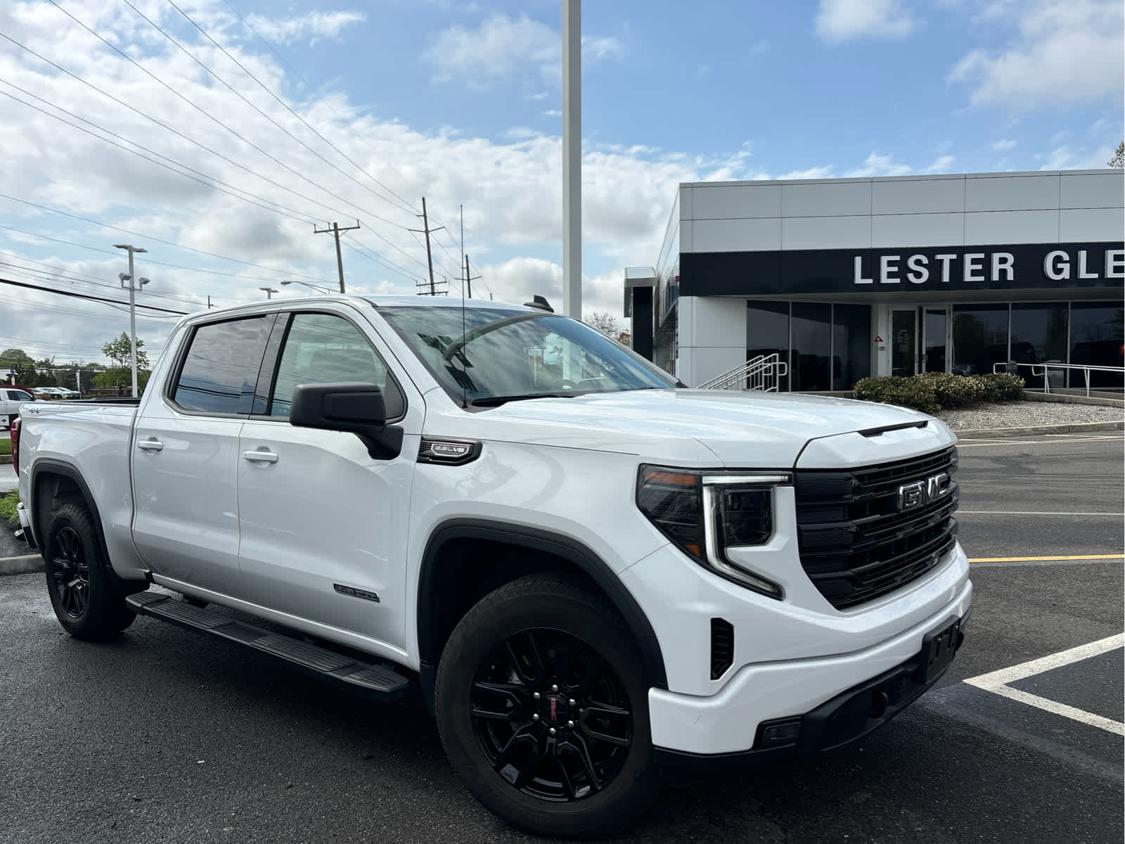 2024 GMC Sierra 1500 Elevation