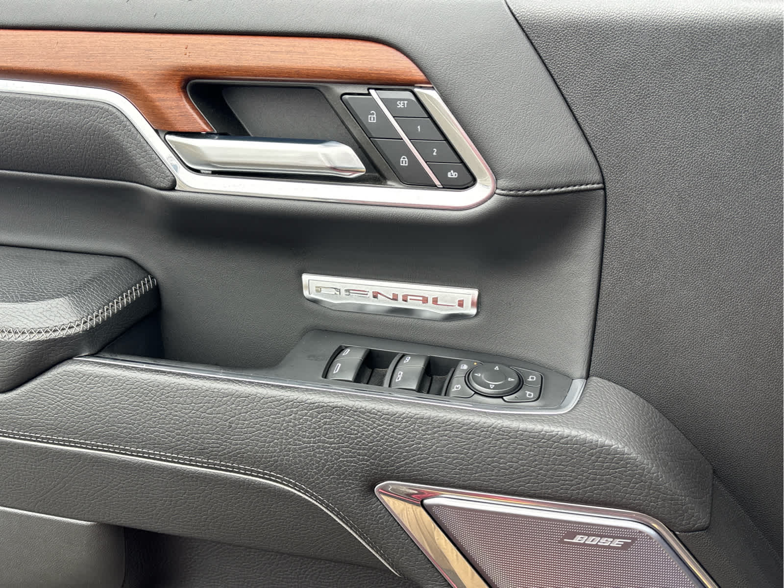 2023 GMC Sierra 1500 Denali