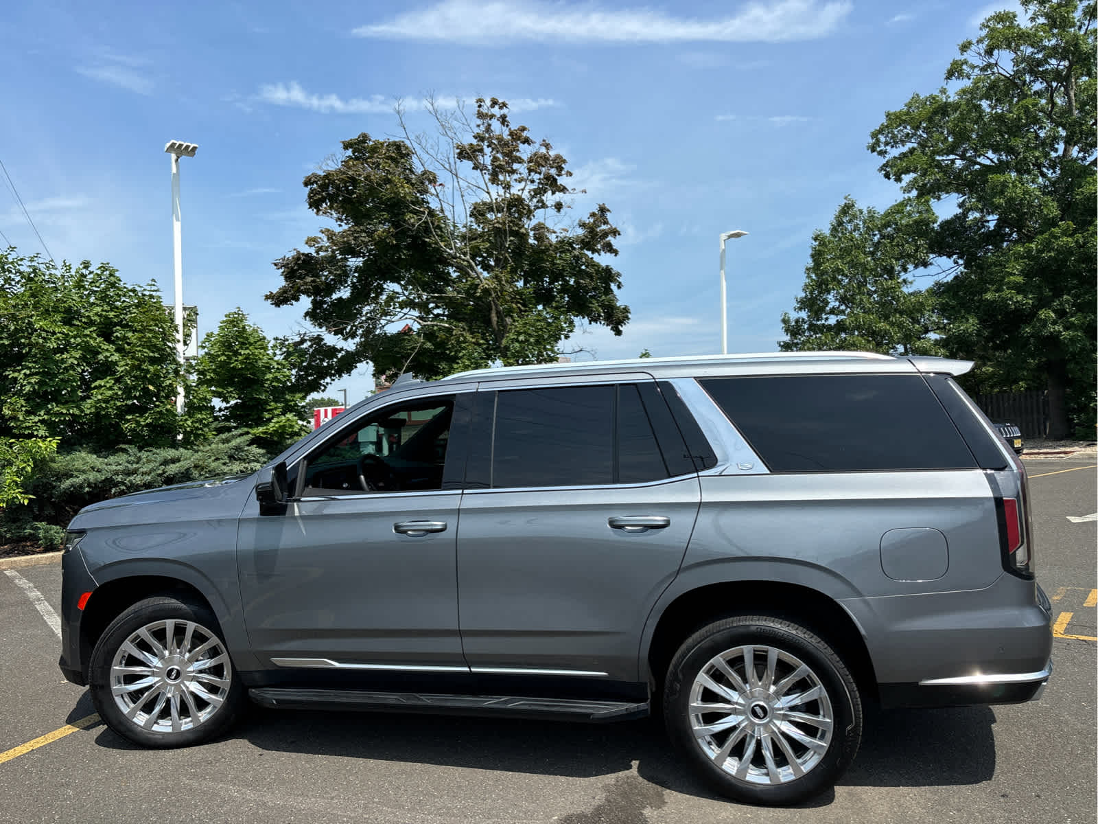 2022 Cadillac Escalade Premium Luxury