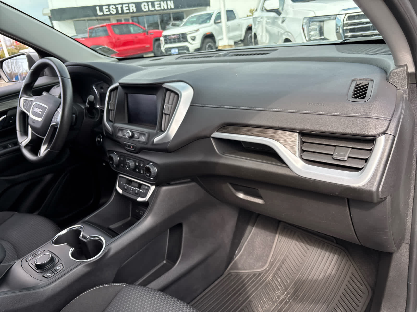 2023 GMC Terrain SLE