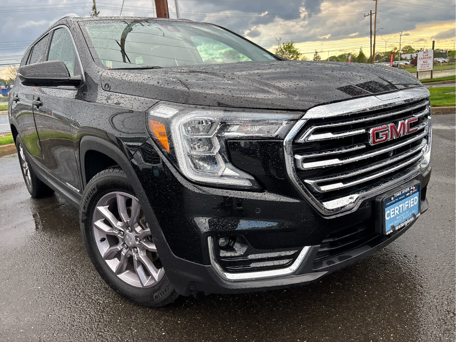 2023 GMC Terrain SLT