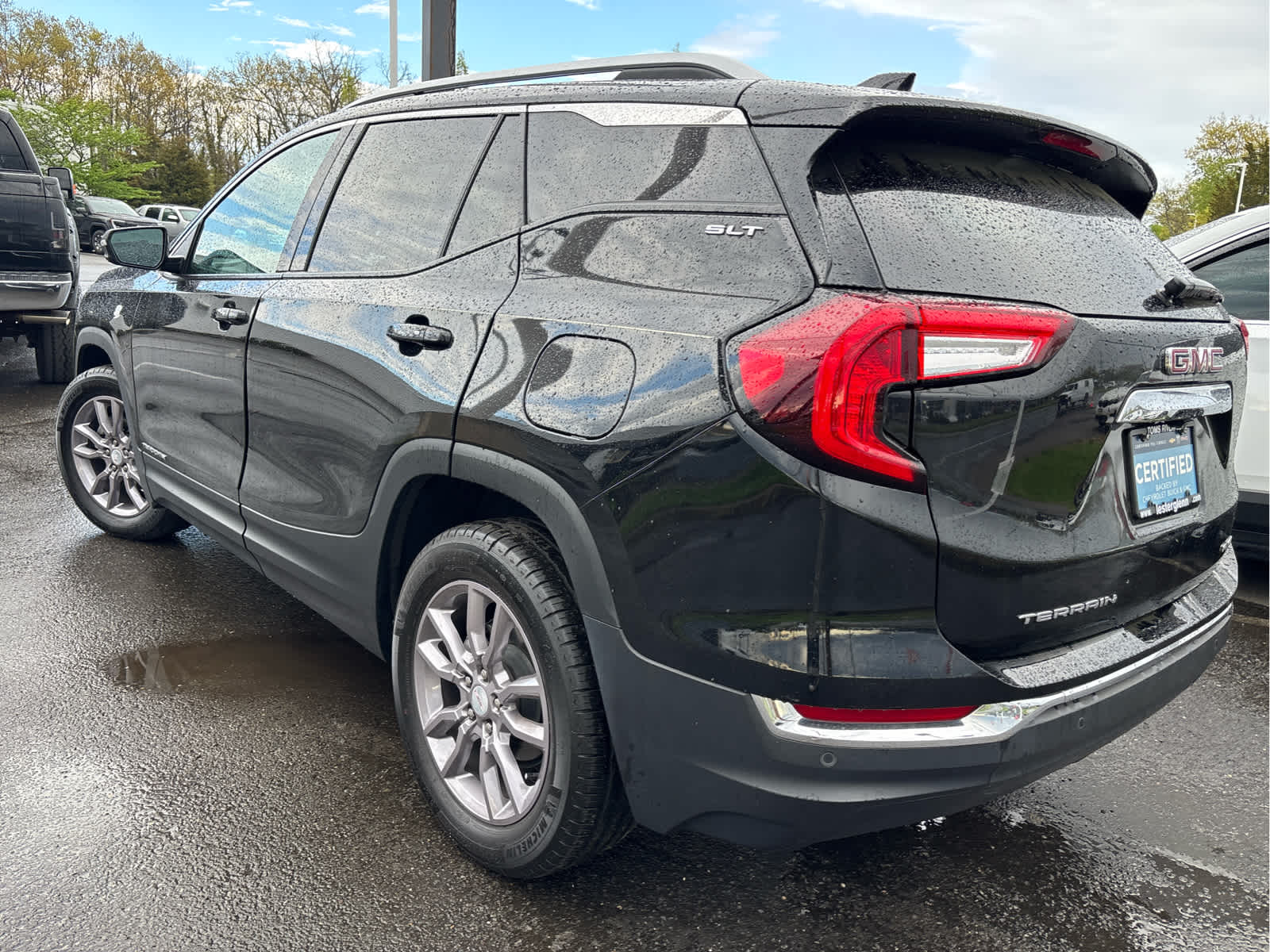 2023 GMC Terrain SLT