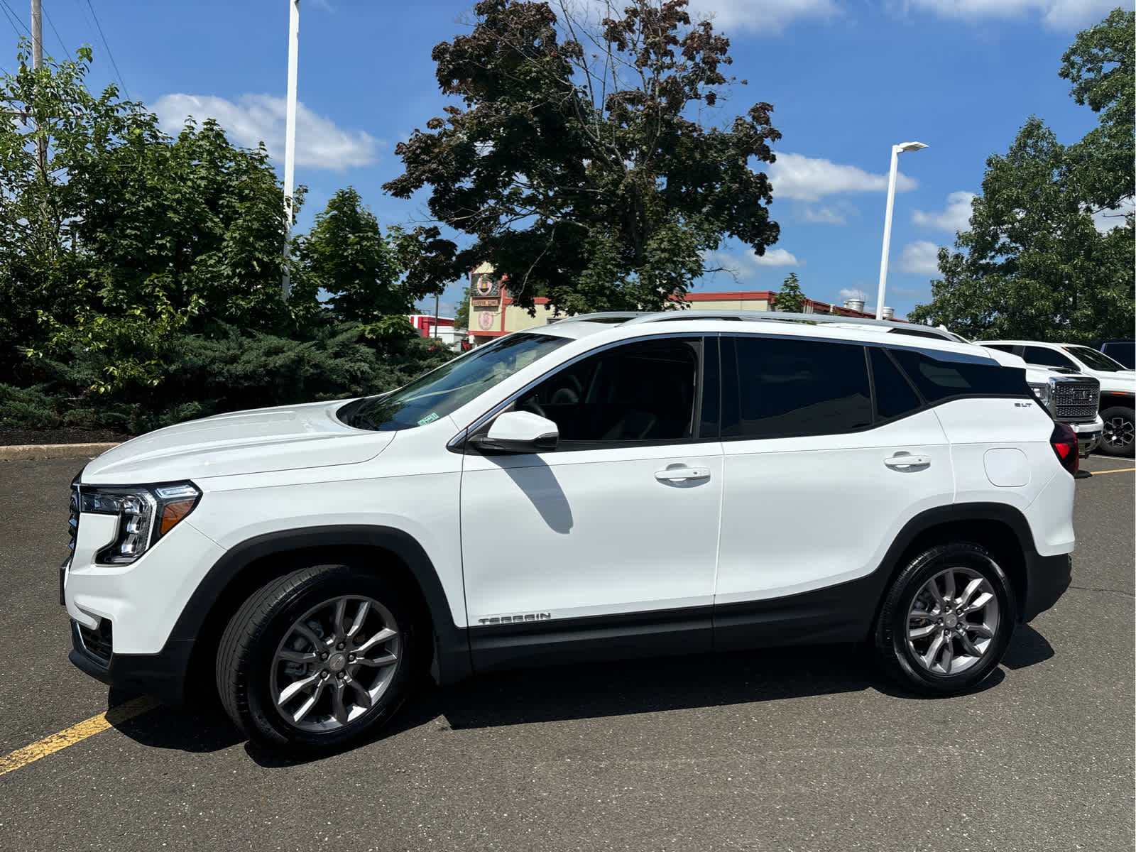 2024 GMC Terrain SLT