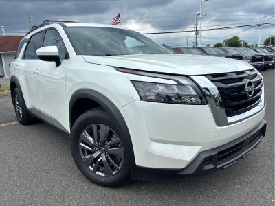 2023 Nissan Pathfinder SV 4WD