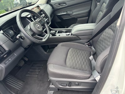 2023 Nissan Pathfinder SV 4WD