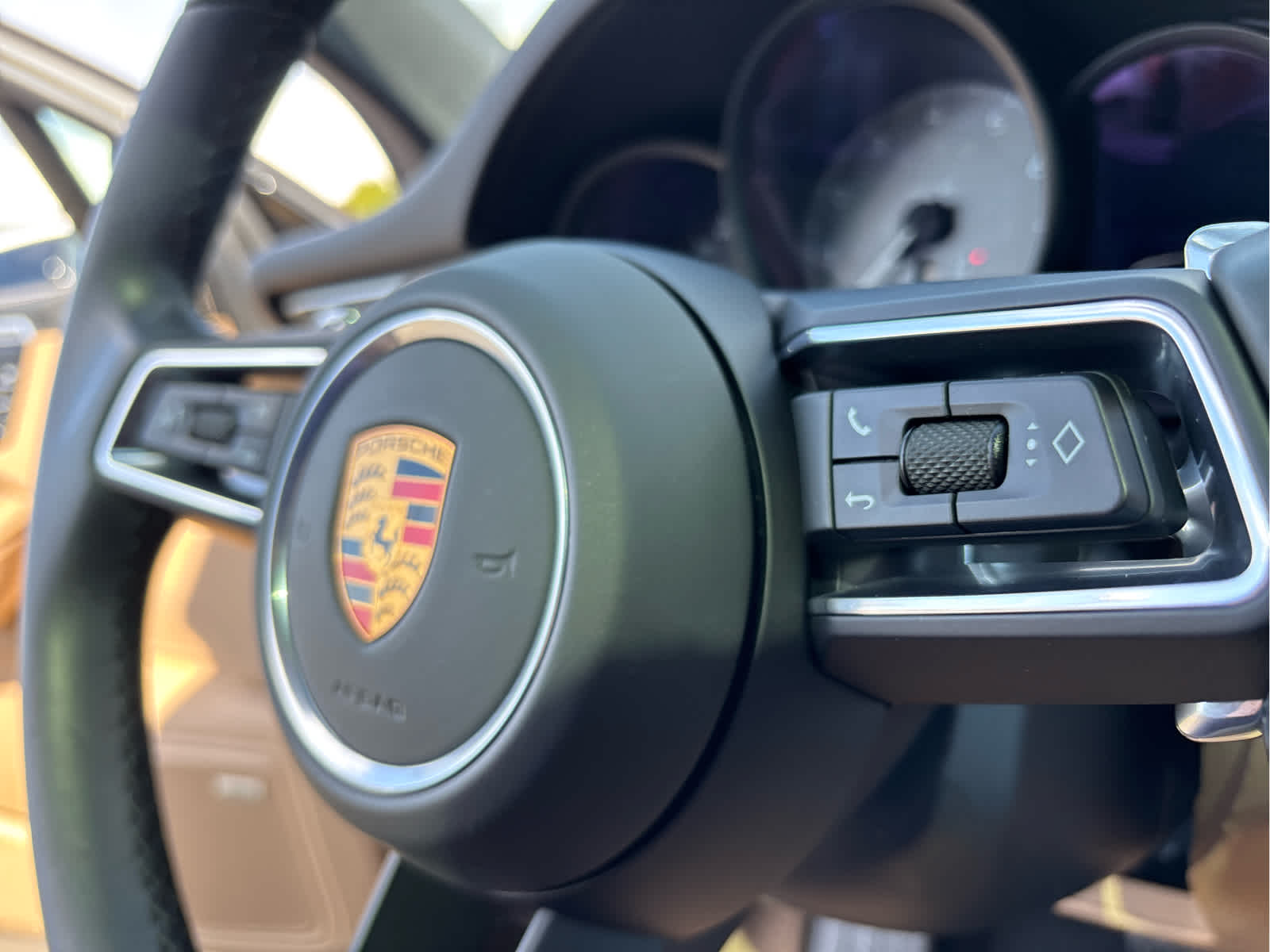 2023 Porsche Macan S