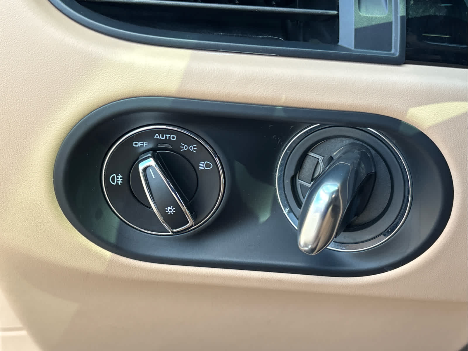 2023 Porsche Macan S