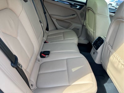 2023 Porsche Macan S