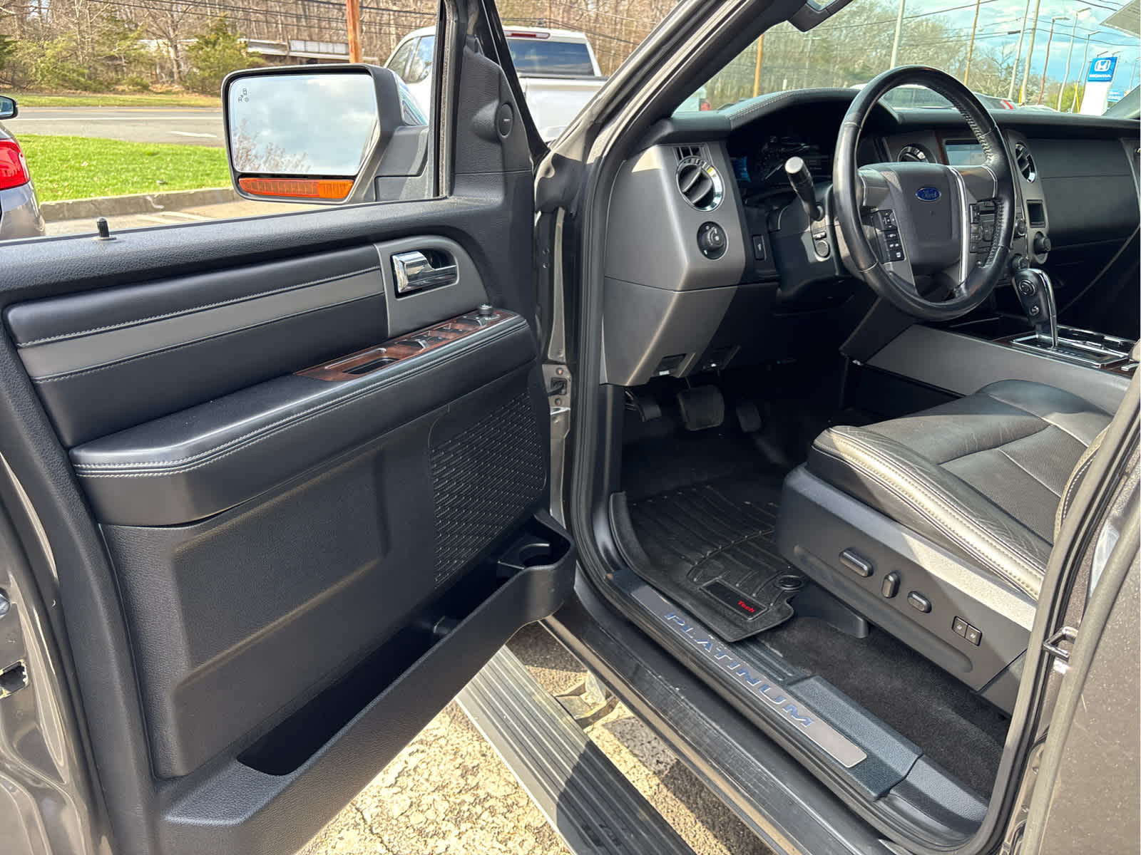 2017 Ford Expedition EL Platinum