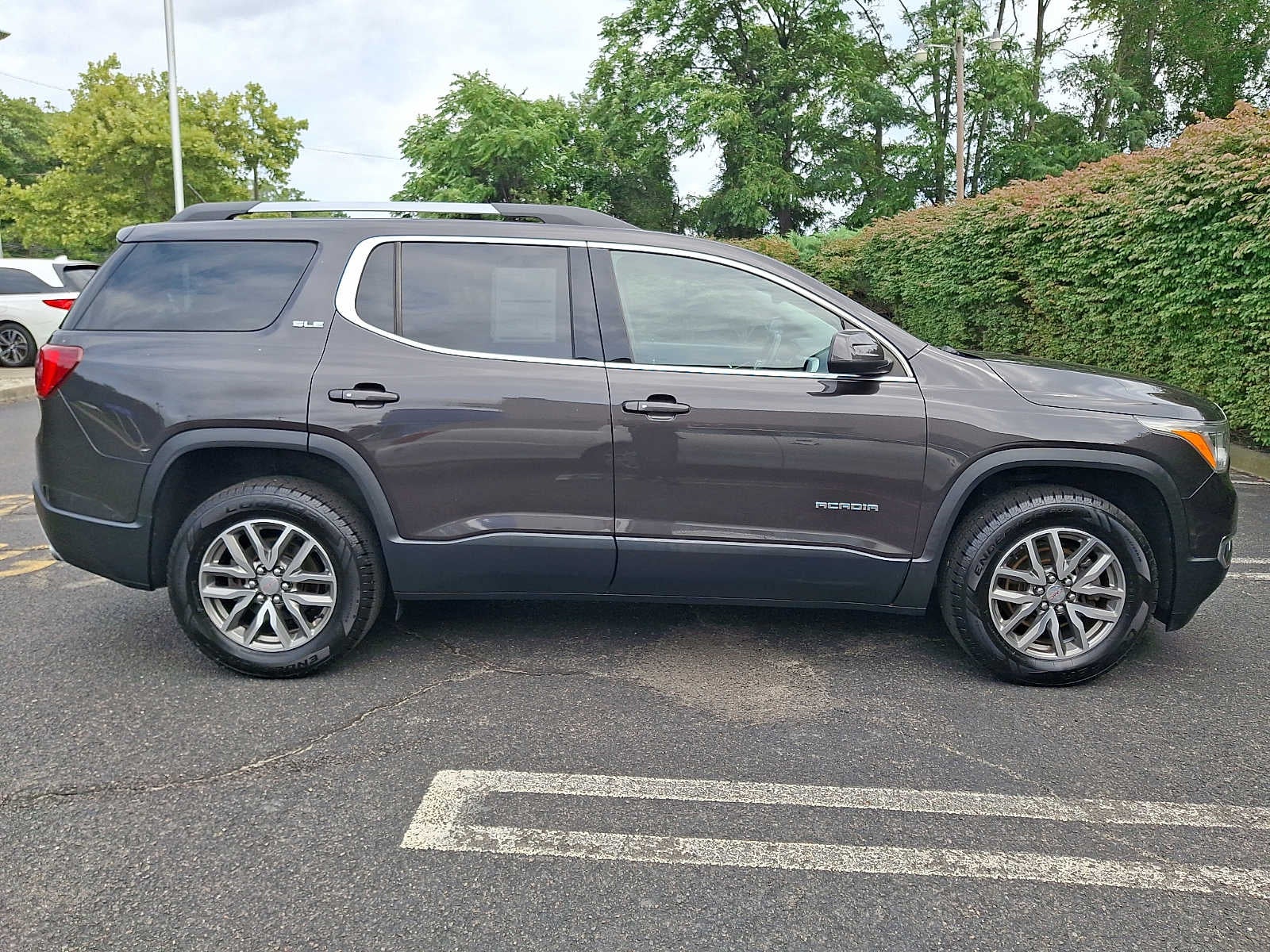 2019 GMC Acadia SLE