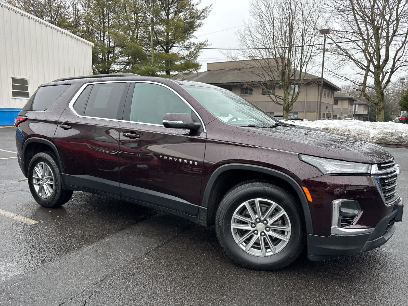 2023 Chevrolet Traverse LT Cloth