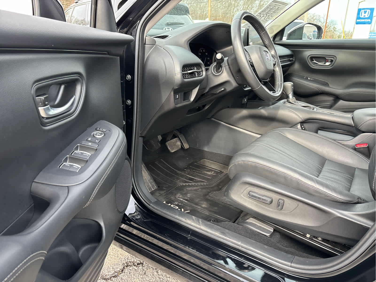 2025 Honda HR-V EX-L