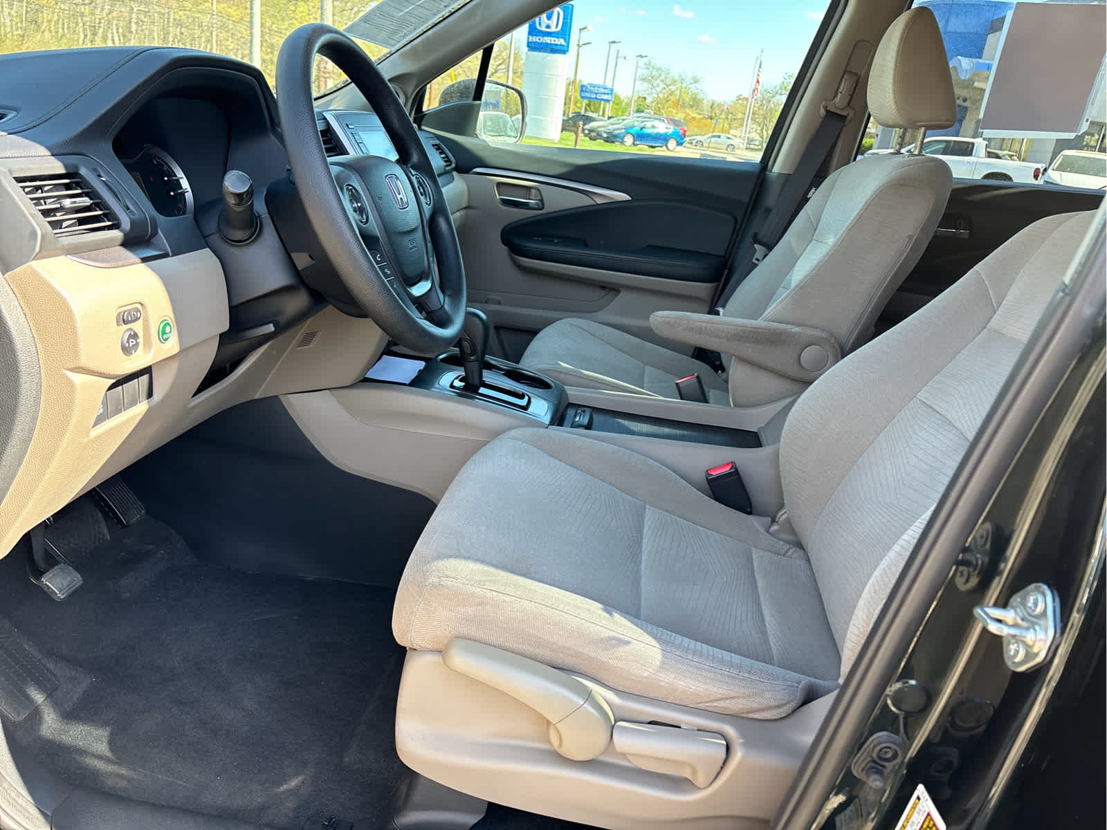 2016 Honda Pilot LX