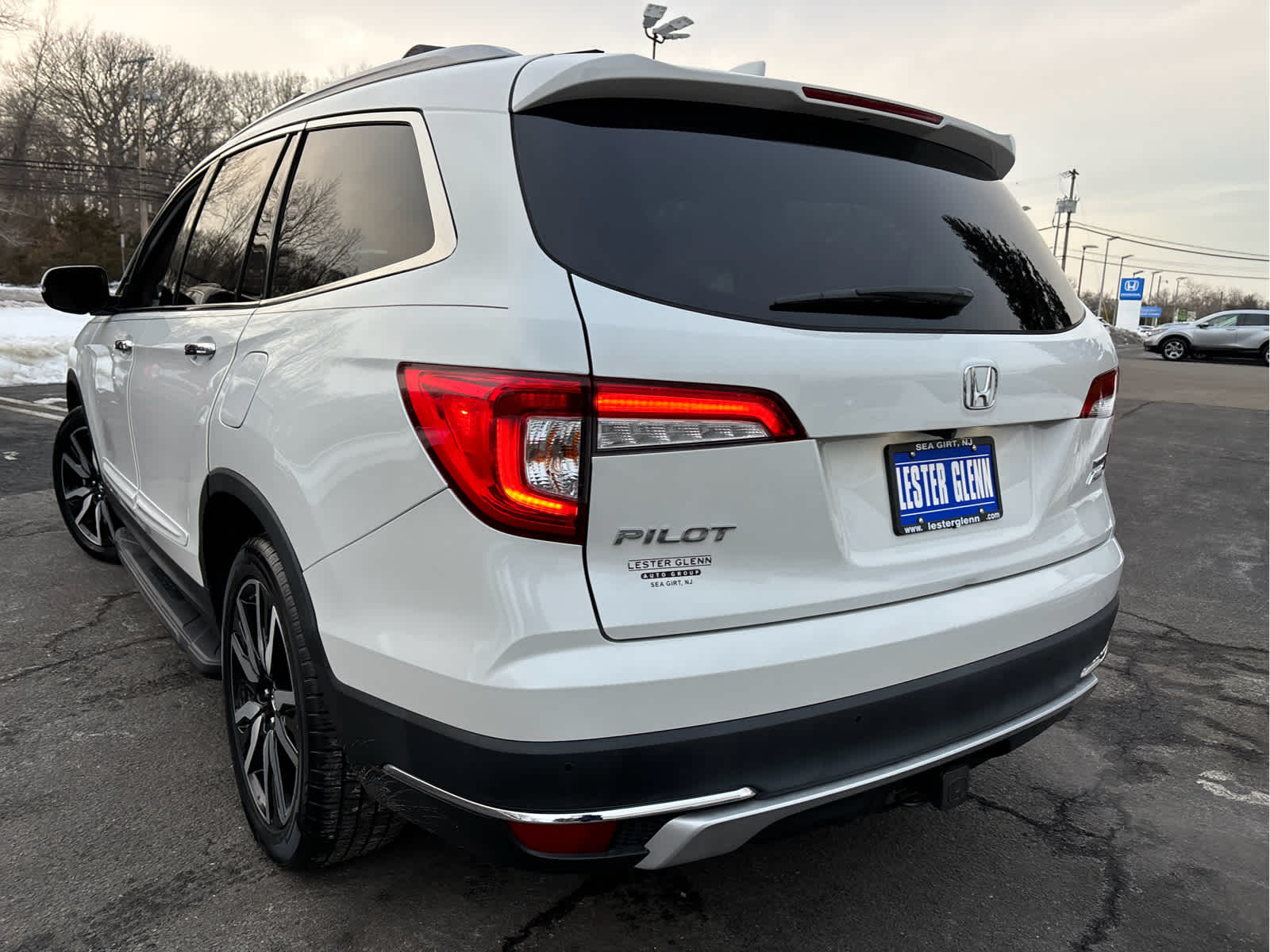 2022 Honda Pilot Touring 8-Passenger