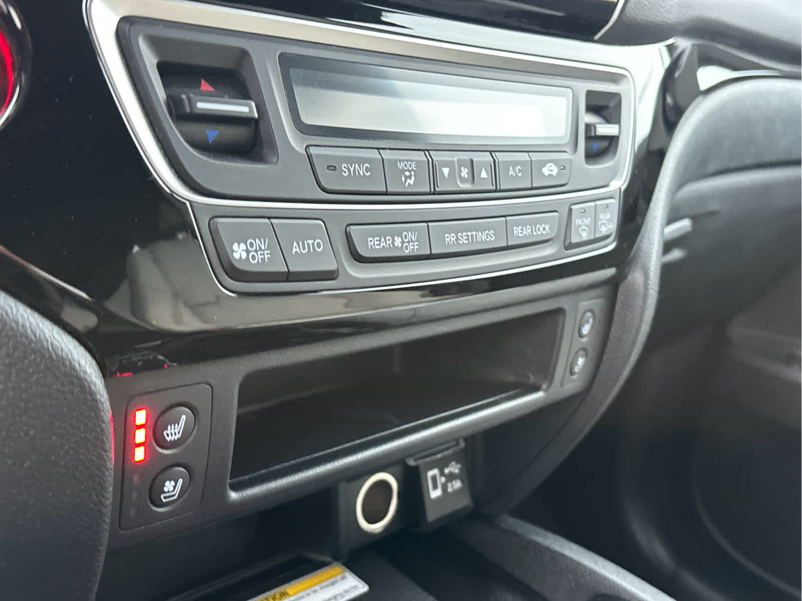 2023 Honda Passport Elite