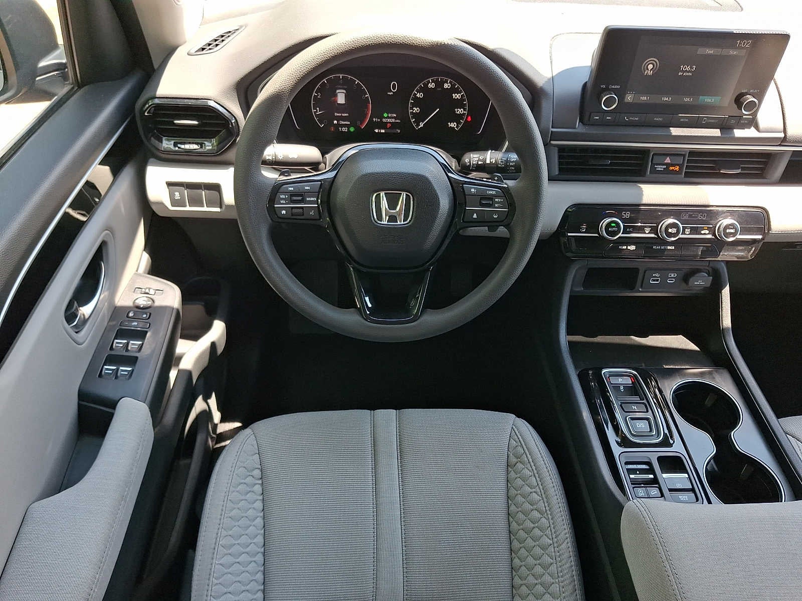 2023 Honda Pilot LX