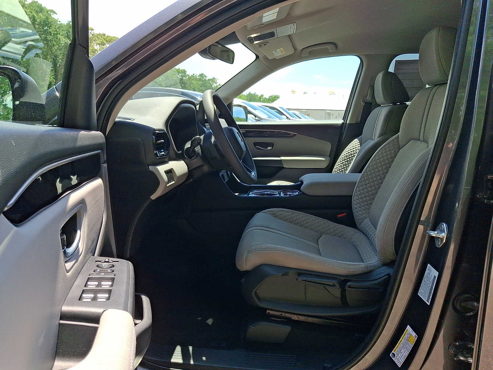 2023 Honda Pilot LX