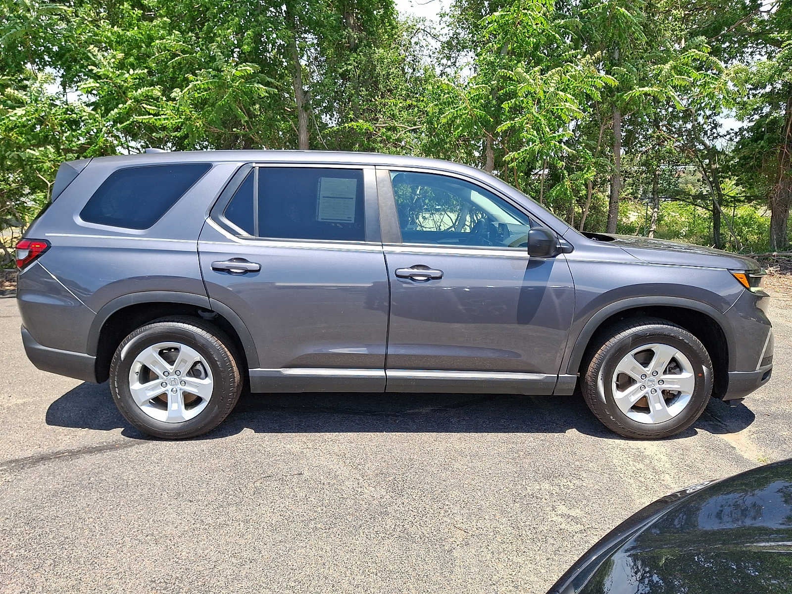 2023 Honda Pilot LX
