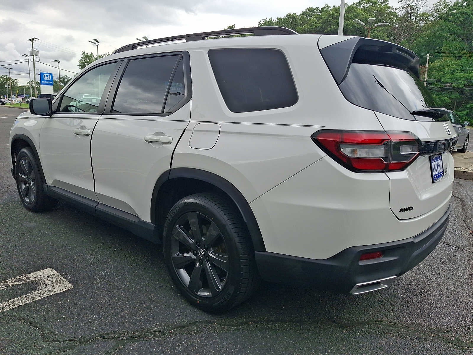 2023 Honda Pilot Sport