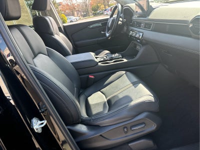 2023 Honda Pilot EX-L 8 Passenger