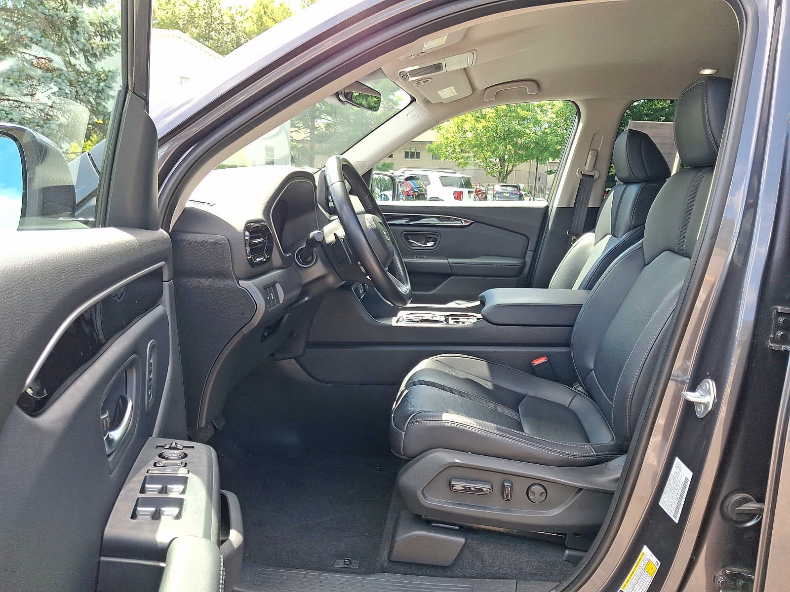 2023 Honda Pilot EX-L 8 Passenger