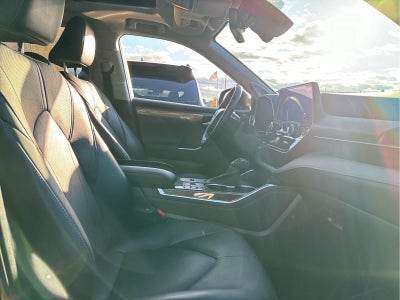 2023 Toyota Highlander Hybrid Limited