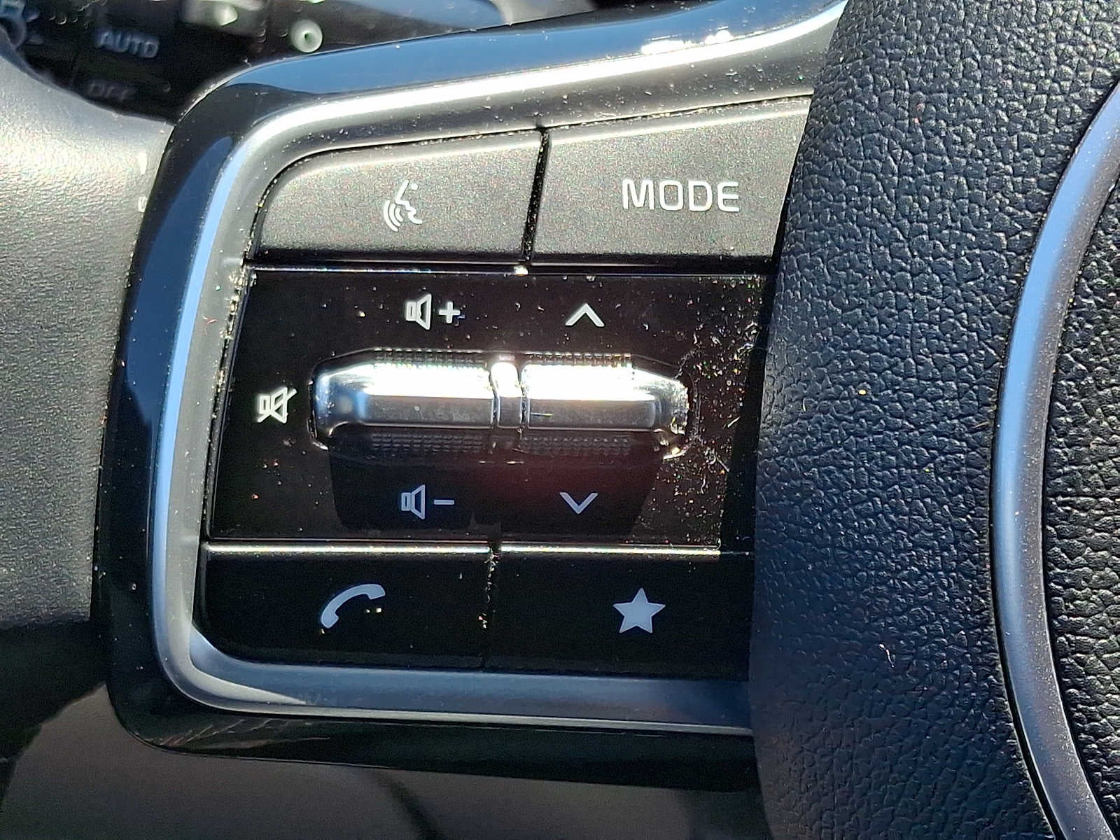 2024 Kia Sorento X-Line EX
