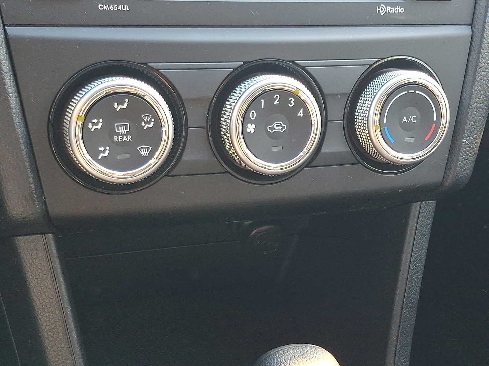 2015 Subaru Impreza 2.0i