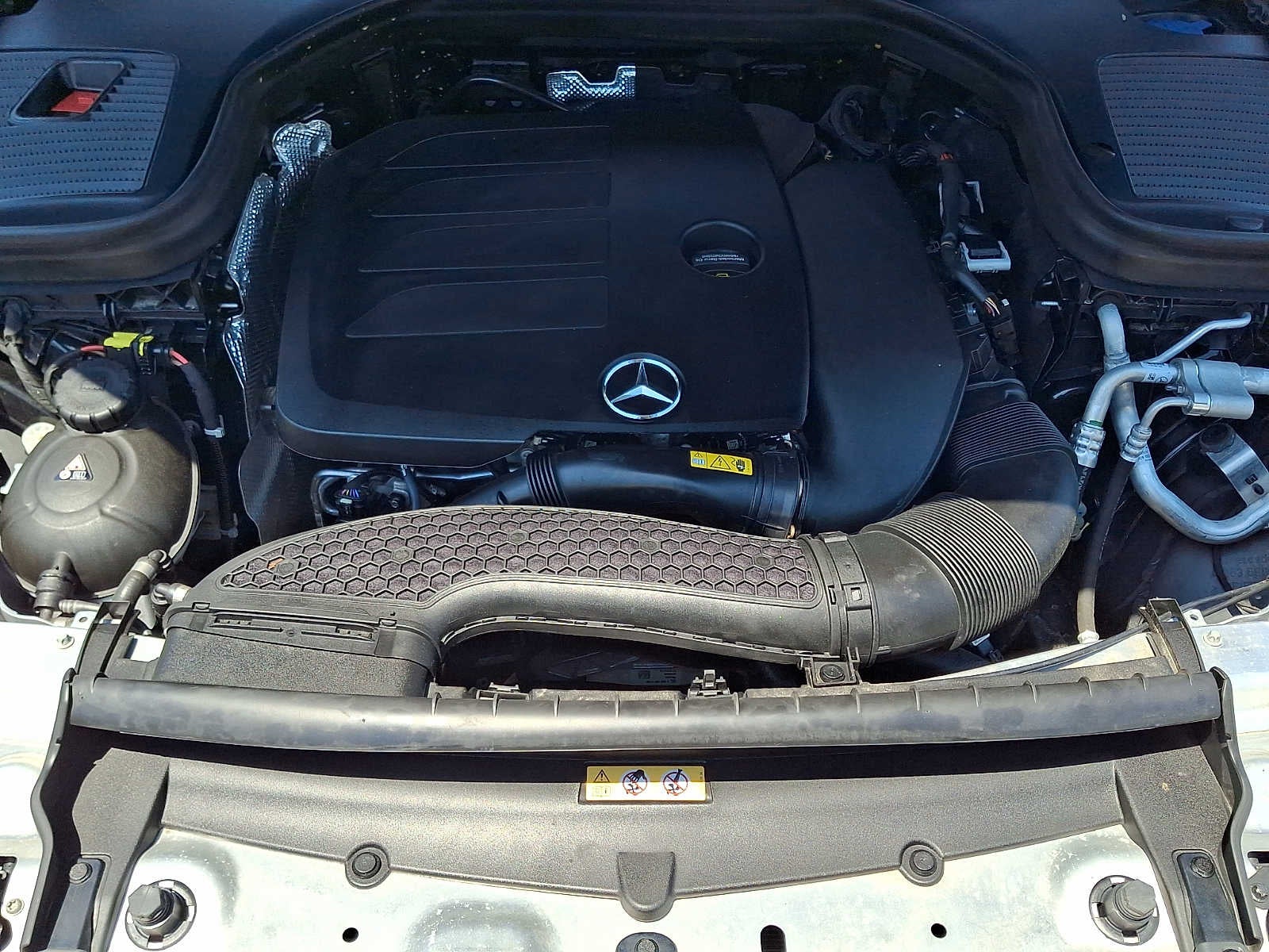 2022 Mercedes-Benz GLC 300 GLC 300