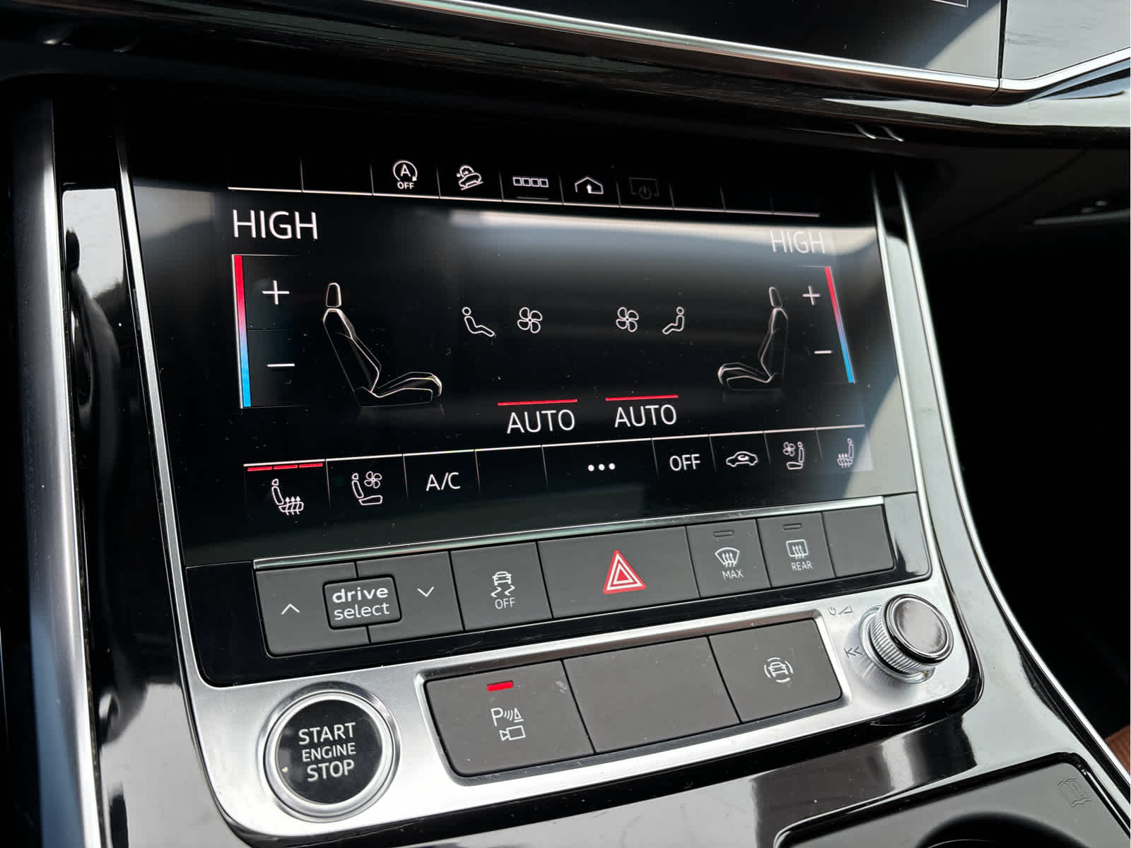 2021 Audi Q7 Premium Plus