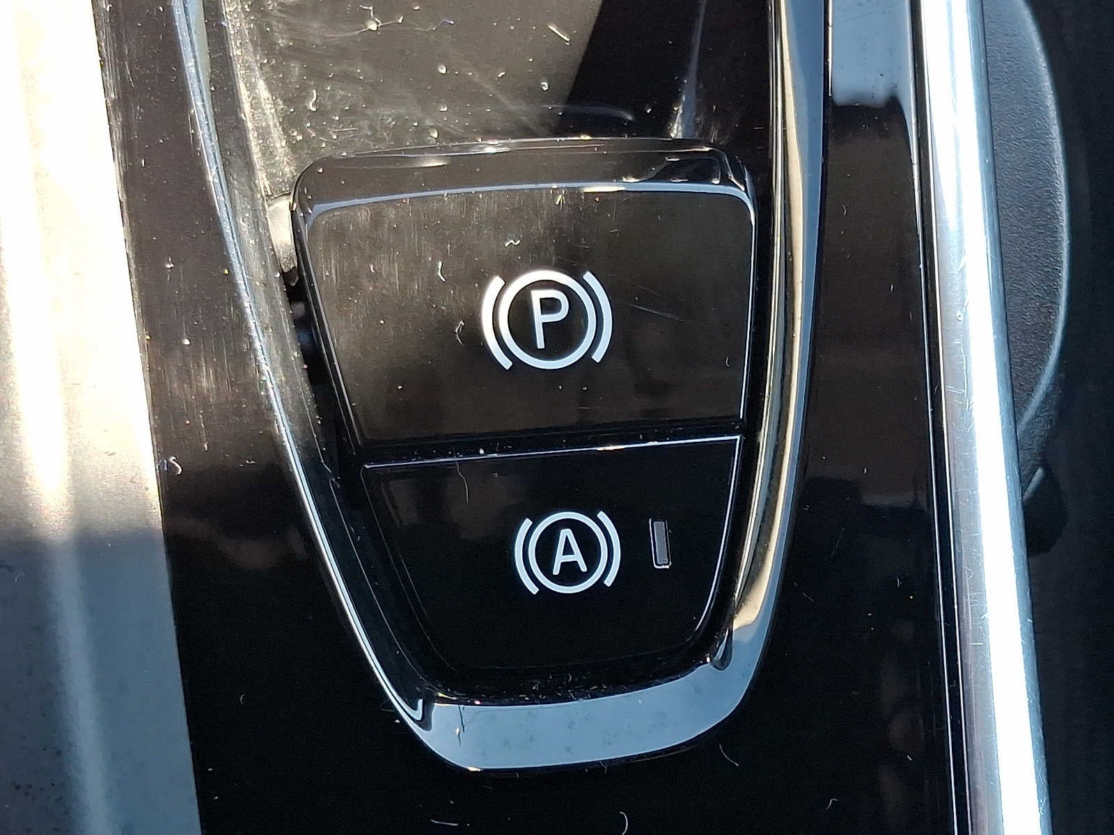 2020 Volvo XC60 Inscription
