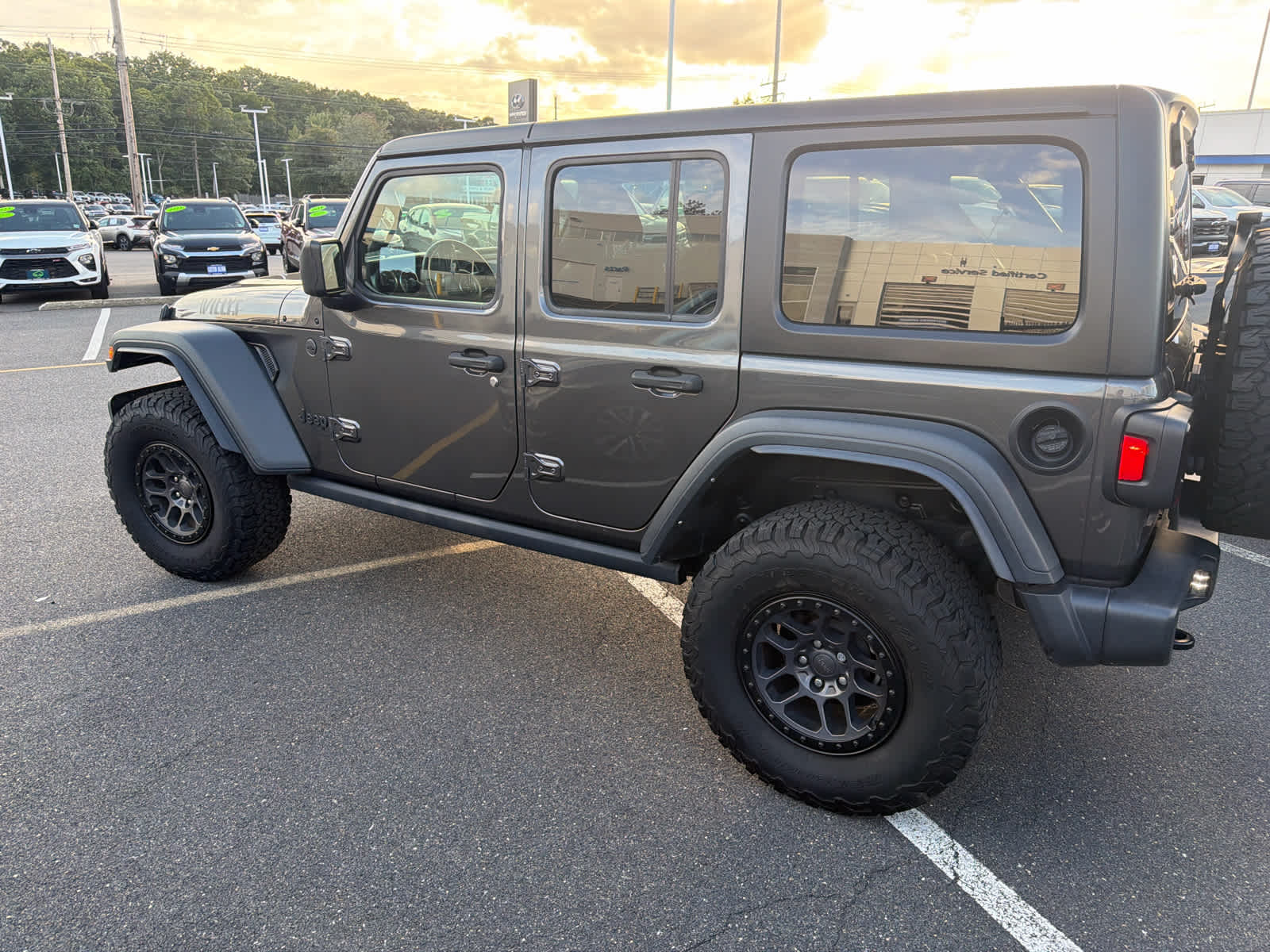 2023 Jeep Wrangler 4-Door Willys 4x4