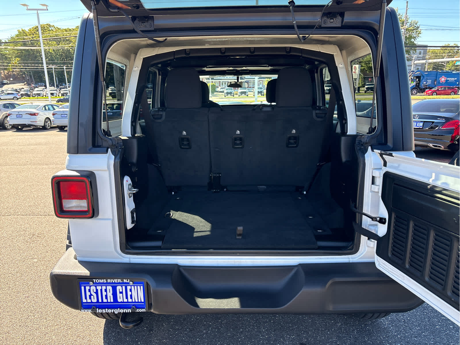2023 Jeep Wrangler 4-Door Sport S 4x4