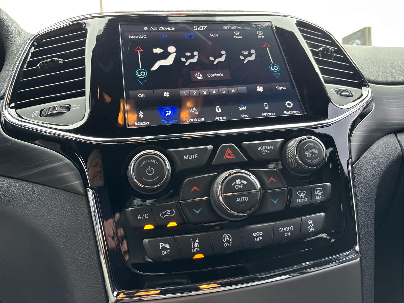 2020 Jeep Grand Cherokee North