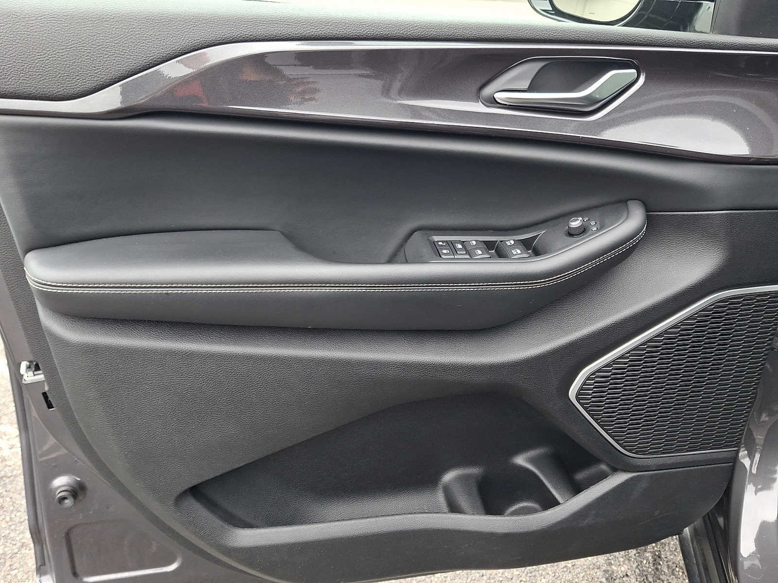 2022 Jeep Grand Cherokee Altitude 4x4