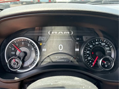 2019 RAM 1500 Big Horn/Lone Star Crew Cab 4x4 5'7" Box
