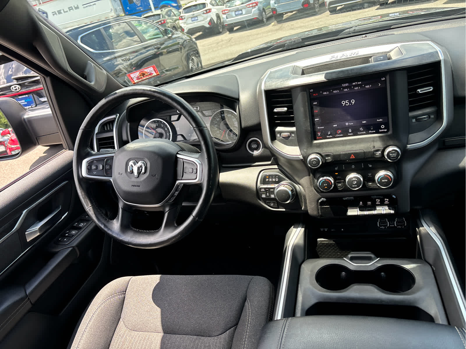 2019 RAM 1500 Big Horn/Lone Star Crew Cab 4x4 5'7" Box