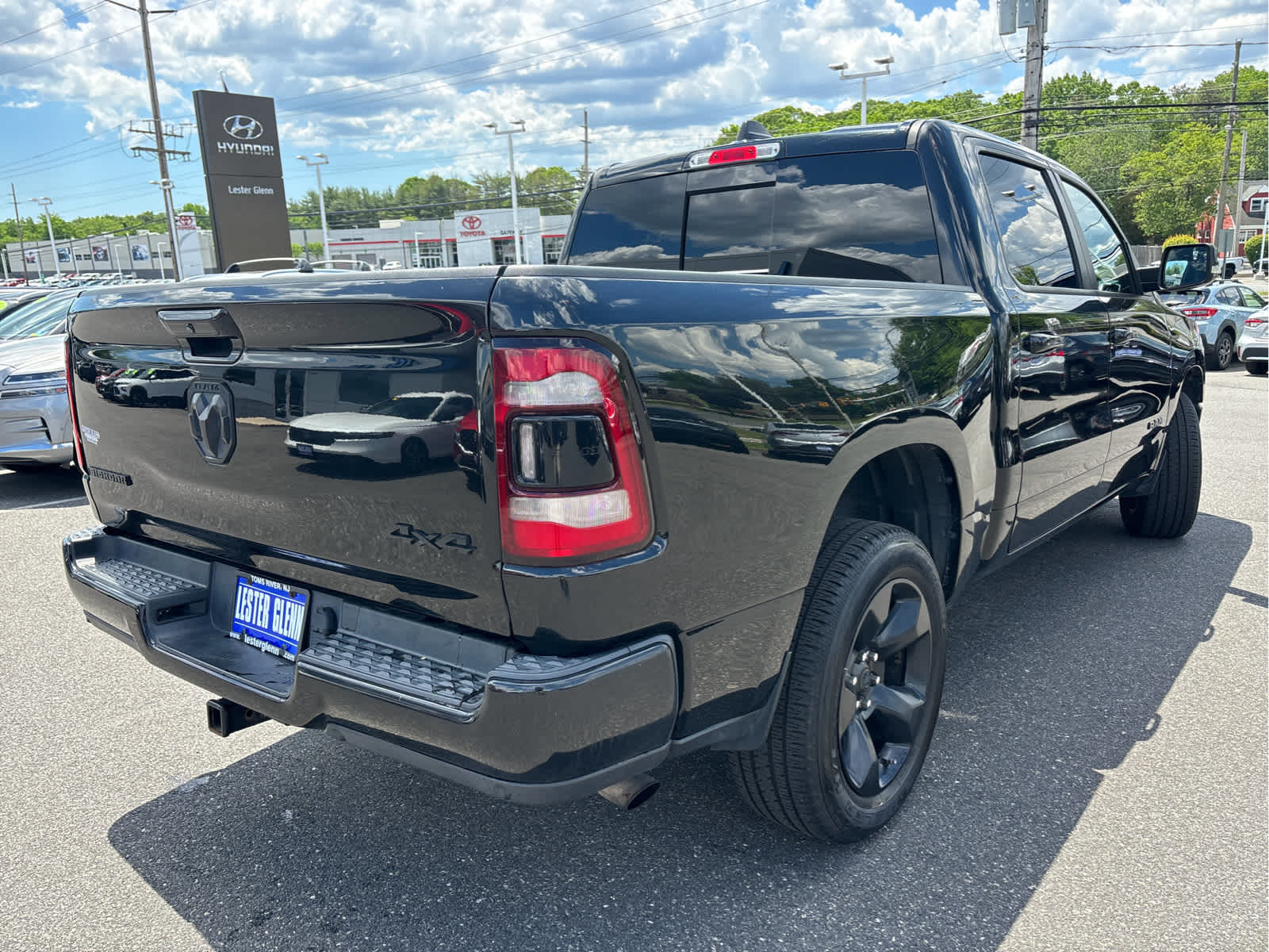 2019 RAM 1500 Big Horn/Lone Star Crew Cab 4x4 5'7" Box