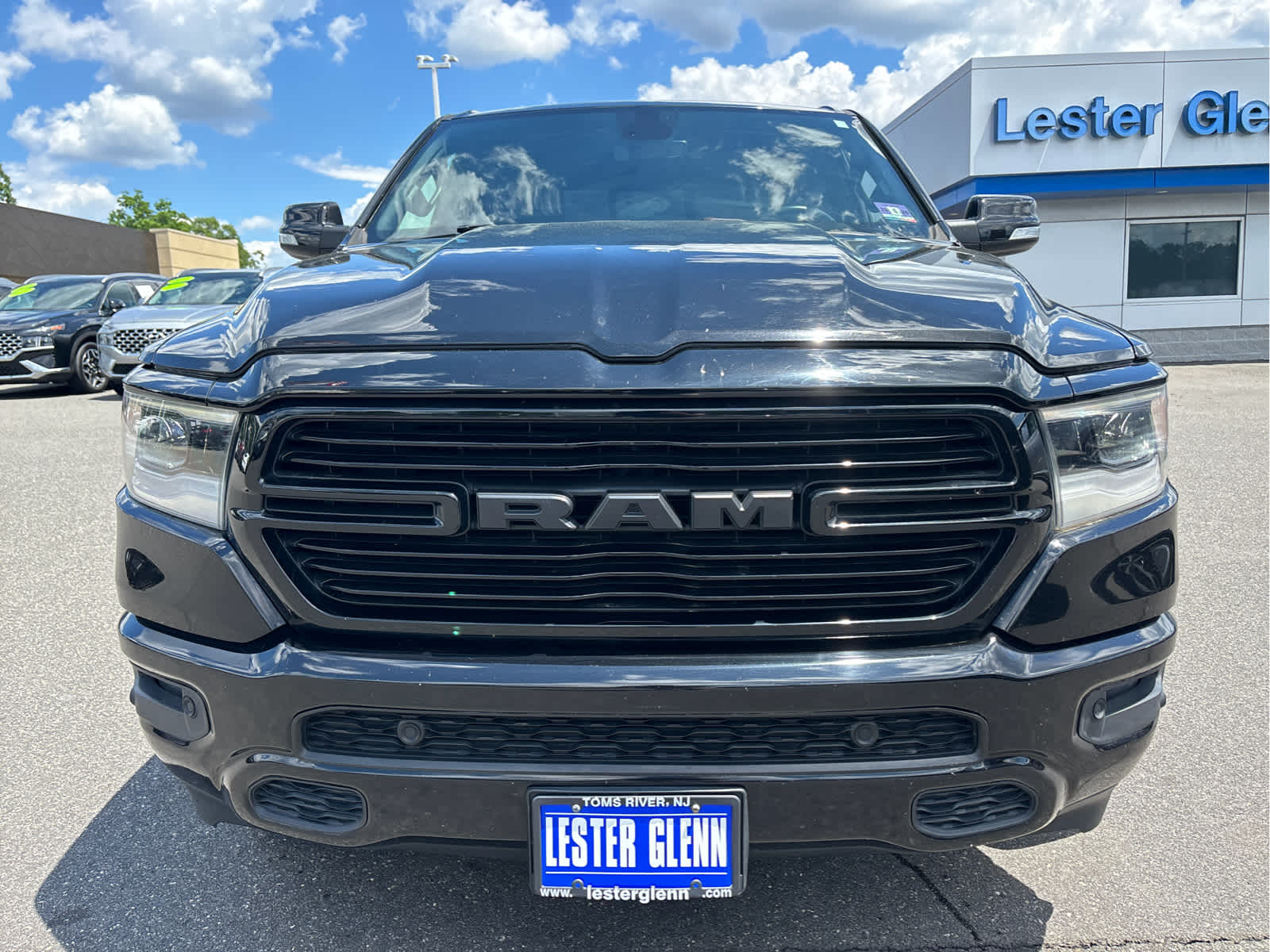 2019 RAM 1500 Big Horn/Lone Star Crew Cab 4x4 5'7" Box