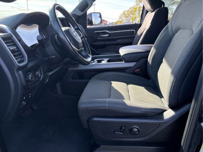 2022 RAM 1500 Big Horn Quad Cab 4x4 6'4" Box