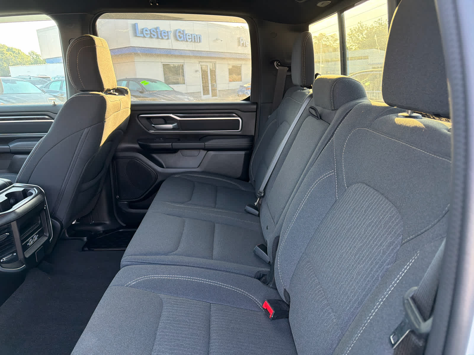 2023 RAM 1500 Big Horn Crew Cab 4x4 5'7" Box